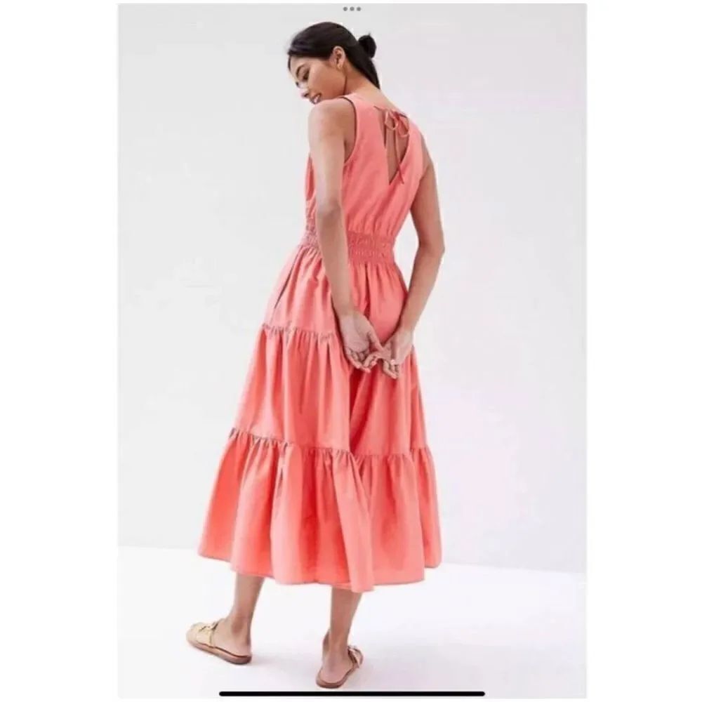 Anthropologie - Pink Rose Maeve Tiered Midi
Smocked Casual Maxi Dress size 6